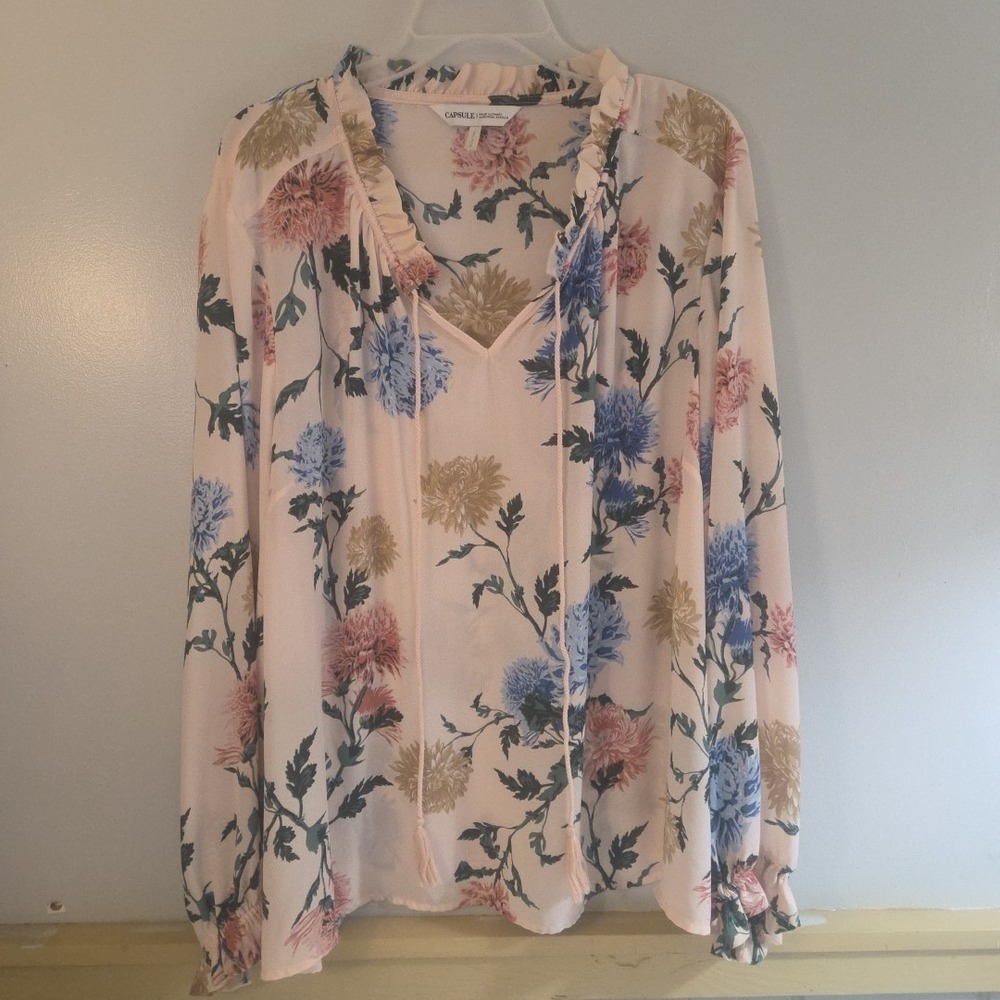 CAPSULE Women's Size 22 Pink Blue Floral Shirt Blouse Top Ruffled Collar V Neck